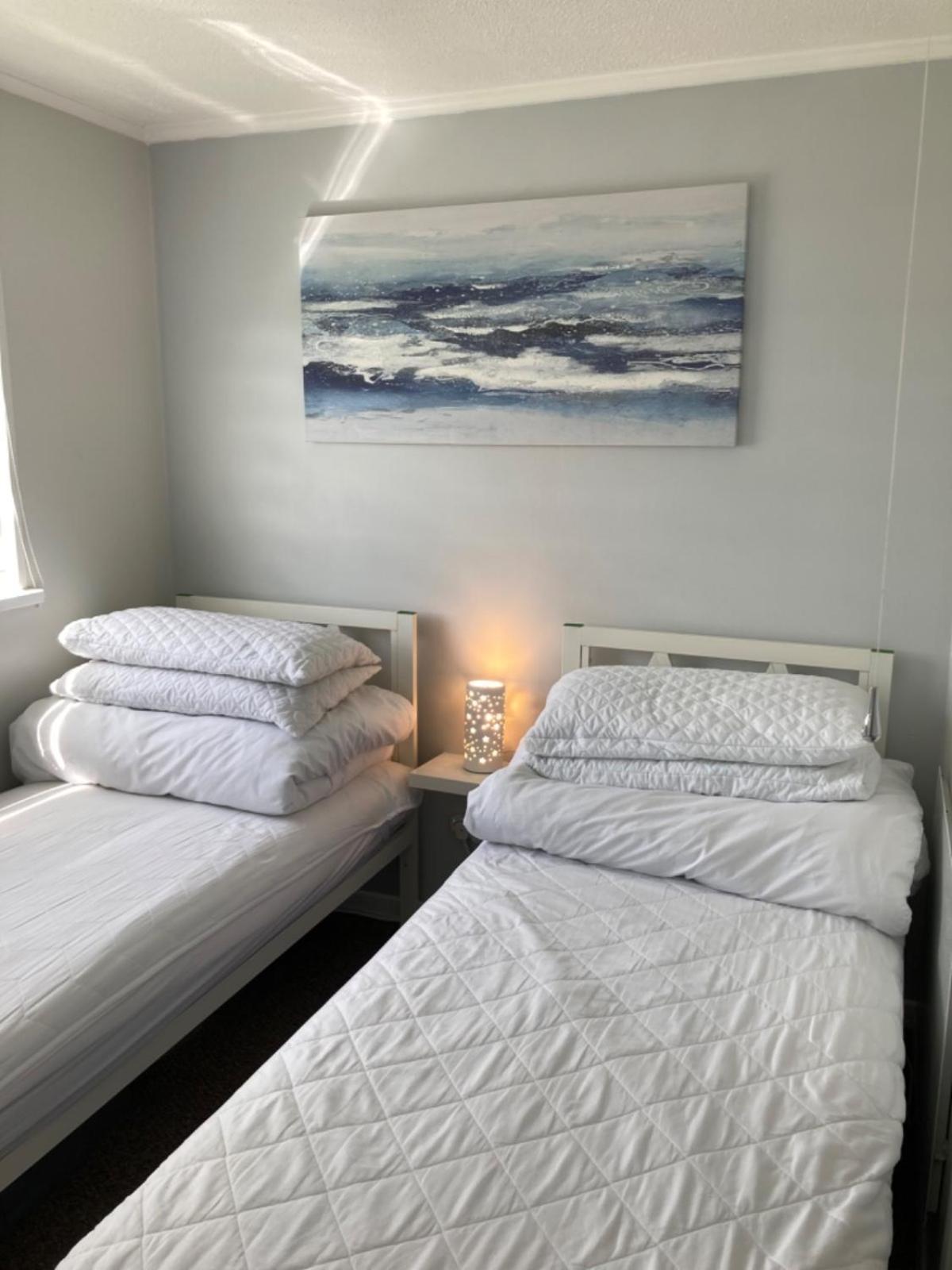Beachcomber, Sunbeach, Scratby - Two Bed Chalet, Sleeps 4, Free Wi-Fi, Free Club Passes, Free Swimming And Pet Friendly Esterno foto